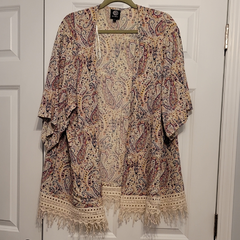 Bobeau Multicolor Paisley Kimono
